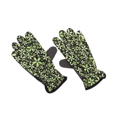 China Industrial Work High Quality Printed Mittens Stretch Spandex Cotton Woven Garden Mittens for sale