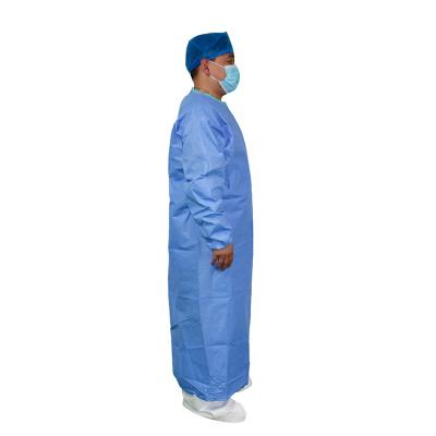 China SMS or PP+PE Factory AAMI Level 2 Non Woven Surgical Gown Medical Protective Clothing SMS Medical Disposable Reinforced Gown ISO 13485 Blue for sale