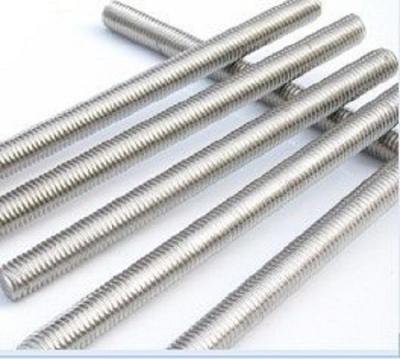 China DIN975 hilo Rod M24*1000 y pernos prisioneros galvanizados con buena resistencia química en venta