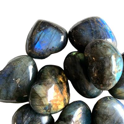 China Wholesale High Quality Donghai Labradorite Heart Stone Gemstone Hand Craft Healing Labradorite Heart Palm Stone For Healing for sale