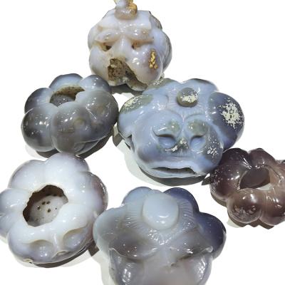 China Wholesale Natural Donghai Crystal Agate Pumpkin Geode Handcraft Healing Agate Halloween Party Pumpkin Geode Fordecoration for sale