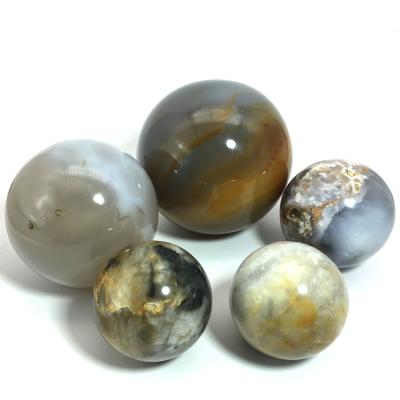 China Europe Hot Sale Wholesale Natural Crystal Spheres Stones Decoration For Healing Agate Balls for sale