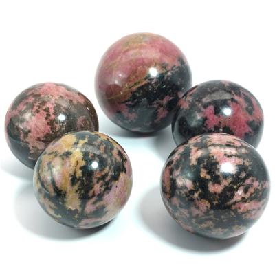 China Europe Wholesale Natural Crystal Spheres Table Ornament Decoration For Healing Rhodonite Ball for sale