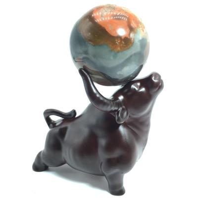 China Hot Selling Reddish Brown Bull Crystal Ball Stands Europe burlywood crystal sphere holder for sale