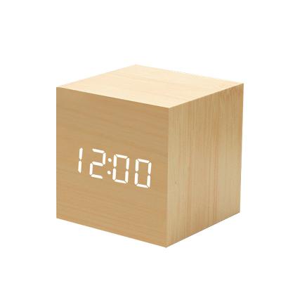 China Hot Sales New Arrival Modern Square Digital Calendars Colorful Wooden Bamboo Single Face Thermometer Led Alarm Clock for sale