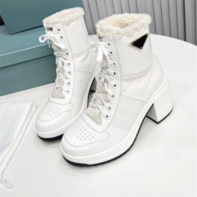 China Flat Luxury Snow boots Winter brand warm non-slip waterproof women boots mother shoes casual cotton winter autumn boots female for sale