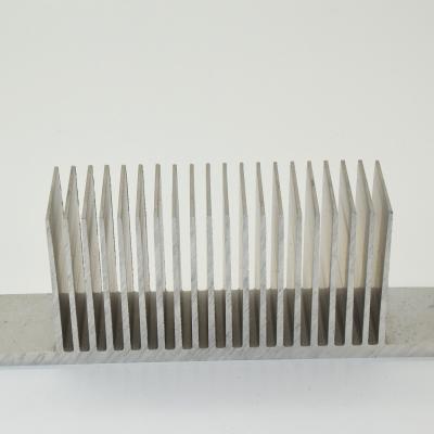 China Radiator China Customized CNC Machining Structure Parts Aluminum Extruded Radiator Radiator Bar Extrusion for sale