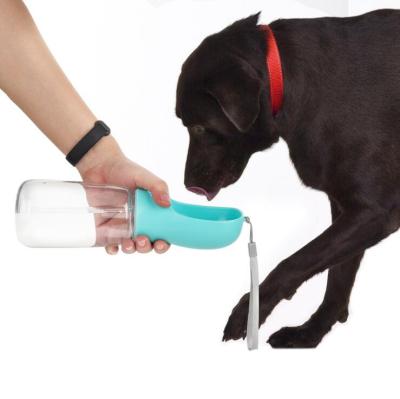 China Wholesale Viable Outdoor Portable Dog Driver Travel Fashion OEM/ODM Drinking Station for Dog Walking for sale