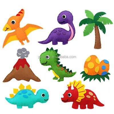 China Eco-Friendly Material Dinosaur Sewing Kit Felt Animal DIY Crafts Educational Sewing For Kids Beginners Plush Felt Plush Ornaments Set for sale