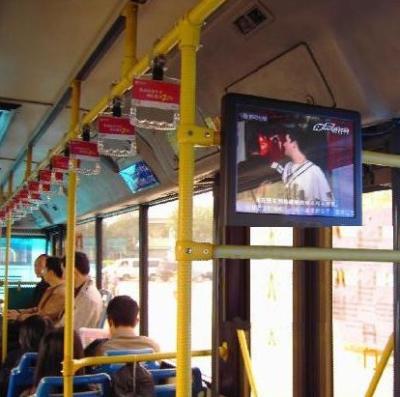 China Volle Metro-digitale Beschilderung HD 1080P, Radioapparat 17 Zoll-Digital-Werbungs-Brett zu verkaufen