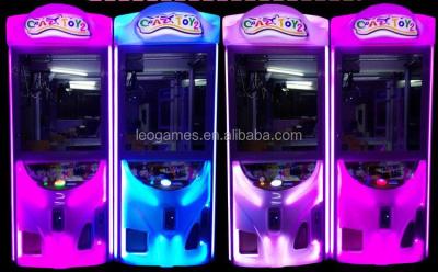 China Crazy Amusement Park Toys 2 Crane Claw Game Machine For Sale for sale