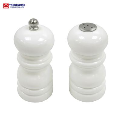 China Sustainable pair of wooden custom salt and pepper grinder for sale