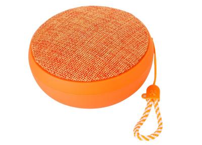 Chine Outdoor Fabric Wireless Speaker , Mini Waterproof Bluetooth Speaker With TF Card Card Slot à vendre