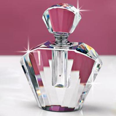 China China Fan Shaped Charming Crystal Perfume Bottle For Wedding Gifts Favor for sale