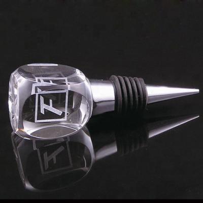 China Europe Personalized Crystal Bottle Stopper Wine Accessories With Engraving for sale