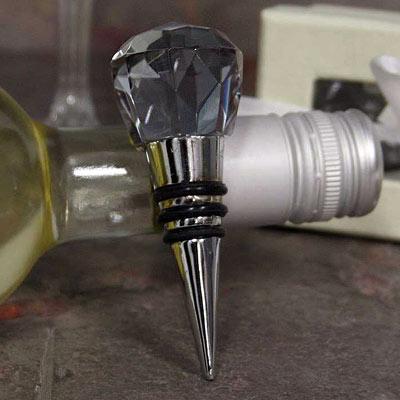 China Wine Stopper Faceted Light Gray Crystal Bottle Stopper Decoration for sale