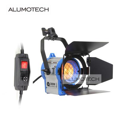 China Alumotech Aluminum Dimming 300w Fresnel Tungsten Spot Studio Video Lights Tungsten Spotlight Lighting Photography Lamp for sale