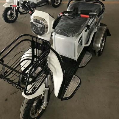 China 25km/H 3 Wheel Motorcycle Tricycle Double Seat Electric Mobility Scooter For Adults for sale