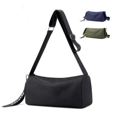 China Fashionable 2021 men's shoulder bag fashion nylon messenger sling bag waterproof fabric chest bag for sale