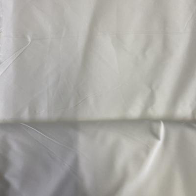 China Waterproof White Color Ready For Printing / Fabric 100% Dyed Polyester Microfiber Fabric PFP Fabric for sale