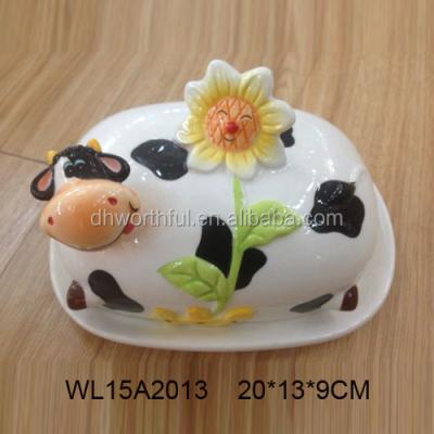 China Sustainable Cute Cow Shaped Ceramic Bread Dish , Ceramic Butter Dish With Lids for sale