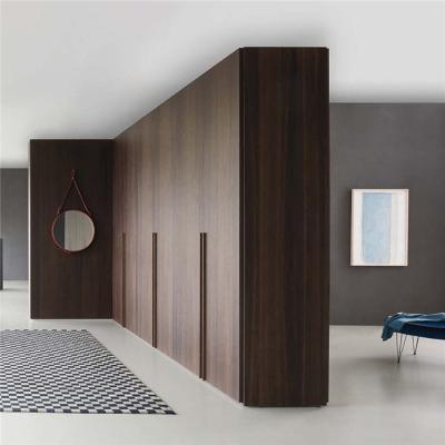 China (Size) DAIYA adjustable bedroom wardrobe with woode veneer finish for sale