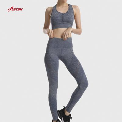 China The Seamless Sports Logo Sports Bra And Leggings Custom Made Workout Breathable Hot Sale Body Support Sets for sale