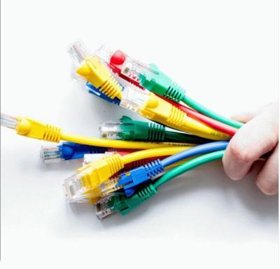 China O cabo de remendo UTP do RJ45 8P8C Cat6 personalizou porque 0.56mm 26AWG à venda