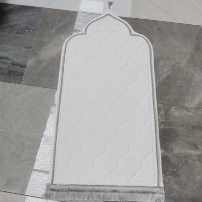 China Stain Resistant Thick White Foam Prayer Mat Muslim Prayer Mat Islamic Prayer Cover for sale