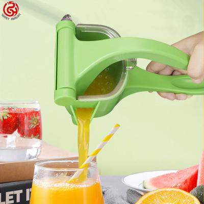 China 2022 Viable Manual Squeezer Lemon Hand Accessories Kitchen Citrus Orange Squeezer Juice Fruit Lime Press Tool for sale