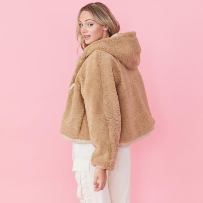 China Wholesale New Fashion Winter Reversible QUICK DRY Ladies Faux Shearling Jacket Hoodie Bomber Shearling Mocha Fur Coats for sale