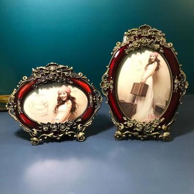 China Alloy Photo frame Custom European retro photo frame set table 6/7/10 wedding metal frame holiday gifts for sale