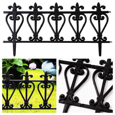 China Easily Assembled Black Outdoor Decorative Landscape Edgings Garden Interlocking Fence for sale