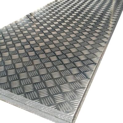 China Hot Dip Galvanized Sealing Board Diamond Plate Walkway Drainage Trench Cover for Grade SS400 SS490 S235JR S275JR A36 for sale