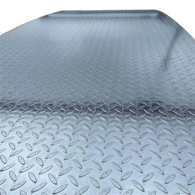 Cina GB Standard Durable Galvanized Plate a quadri Ideale per la resistenza Placca d'acciaio in pavimenti industriali commerciali in vendita