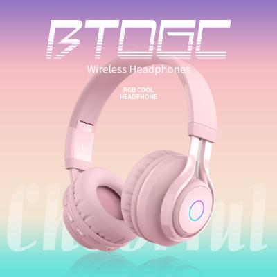 China 2021 New Arrival Headband Head-mounted BT06C Cute Wireless Headphones For Child LED Light Hearing Protection Earphone for sale