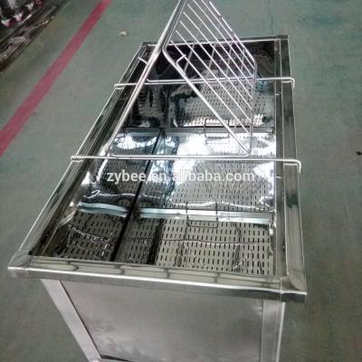 China SS To Matched Frame Honey Extractor Stainless Steel Honey Spleen With Tabletop Unclogging for sale