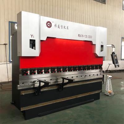 China Hotels Hydraulic Press Brake 4 Axis Metal Bending Machine 3200 Mm Delem CNC Hydraulic Press Electric Brake for sale