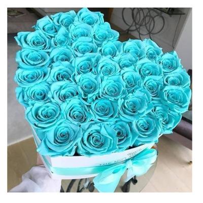 China real eternal preserved blue flowers heart box preserved roses flower in heart-shaped gift box Te koop