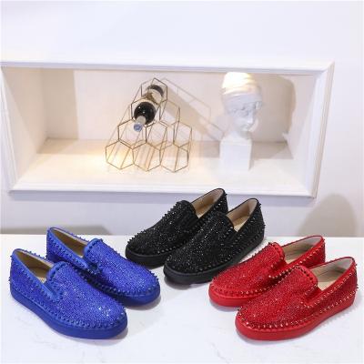 China Fashion Trend Rhinestone Rivets Running Men Sneakers Women Sports Shoes Fashion Sneakers Luxury Designer Unisex Shoes Brand Slip Lazy Loafers for sale