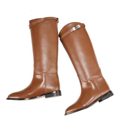 China Woman Motorcycle Booties Genuine Leather Long Flat Designer Booties Belt Strap Metal Shark Lock Heel Flat Knee High Boots Mujer Botas for sale