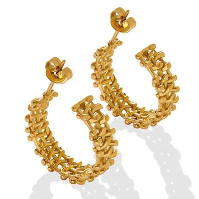 China Fashion 18k gold plated stainless steel women jewelry C-shape romantic punk style earrings new stud earring fashion for sale