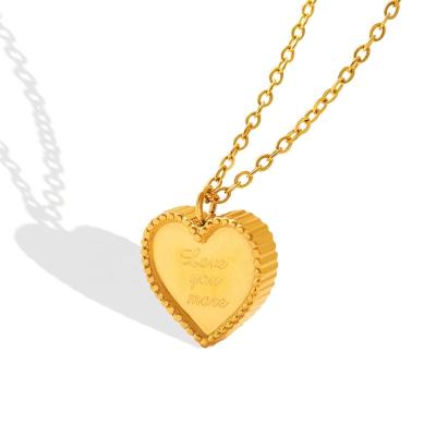 China 2022 Environmental Friendly Frosted Peach Heart Love Pendant Necklace for sale