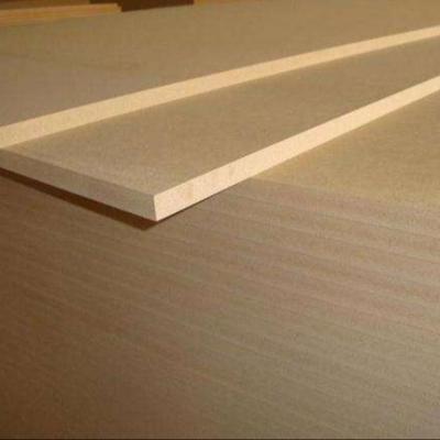 China 18mm MDF Melamine Board Particle Board Furniture Melamine Moisture Proof MDF for sale