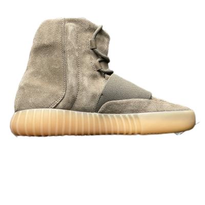 China Originals Yeezy 750 Sports Shoes Breathable Online Hot Products Good Quality 1:1 CUSHIONING For Men Women Sports Male Flying Woven Sneakers for sale