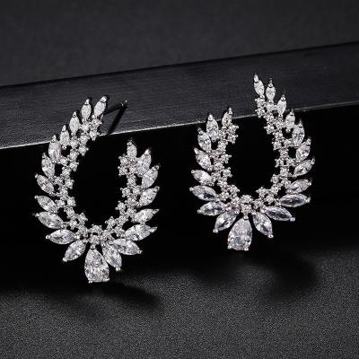 China Fashionable Luxury Huggie Rhinestone Zircon Wedding Earrings For Brides Drop Zircon Stud Earring for sale