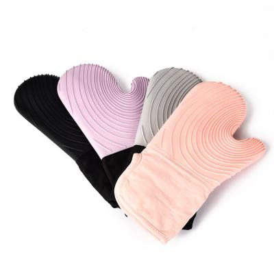 China High temperature resistance 200 â „ ƒ Hot Selling New Products Family Kitchen Silicone Heat Insulation Gloves For Oven for sale