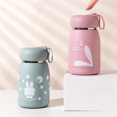 China Digital Temperature Display Thermos Mug Smart Compact Portable Stainless Steel Mug 320ml for sale