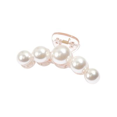 China Retro Hair Accessory Pearl Grip Girl Hair Grab Shower Cool Hairpin for sale