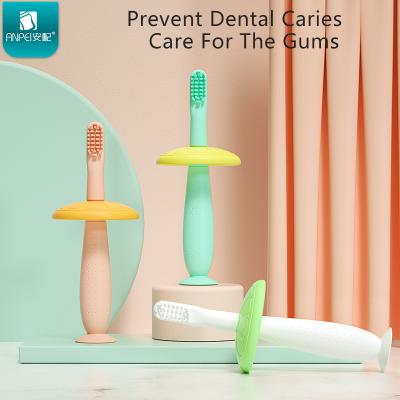 China OEM Foldable Children's Toothbrush Training Silicone Infant Baby Toothbrush for sale